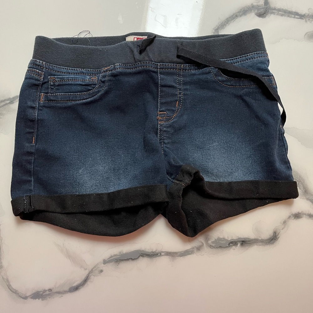 Women’s Lei Shorts